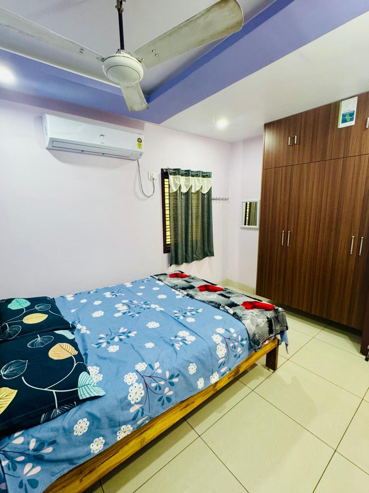 Pithapuram Sri Padha Vallabha Serenity Homestay מראה חיצוני תמונה